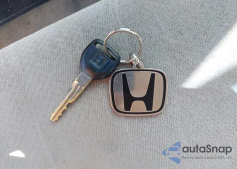 1996 Honda Accord Value z USA, uszkodzony, nr VIN 1HGCD5698TA232964